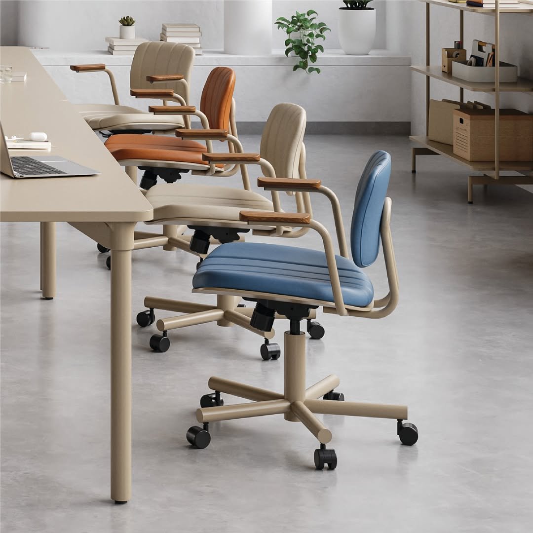 FIAZ จาก Modernform เก้าอี้สำหรับ modern office design 