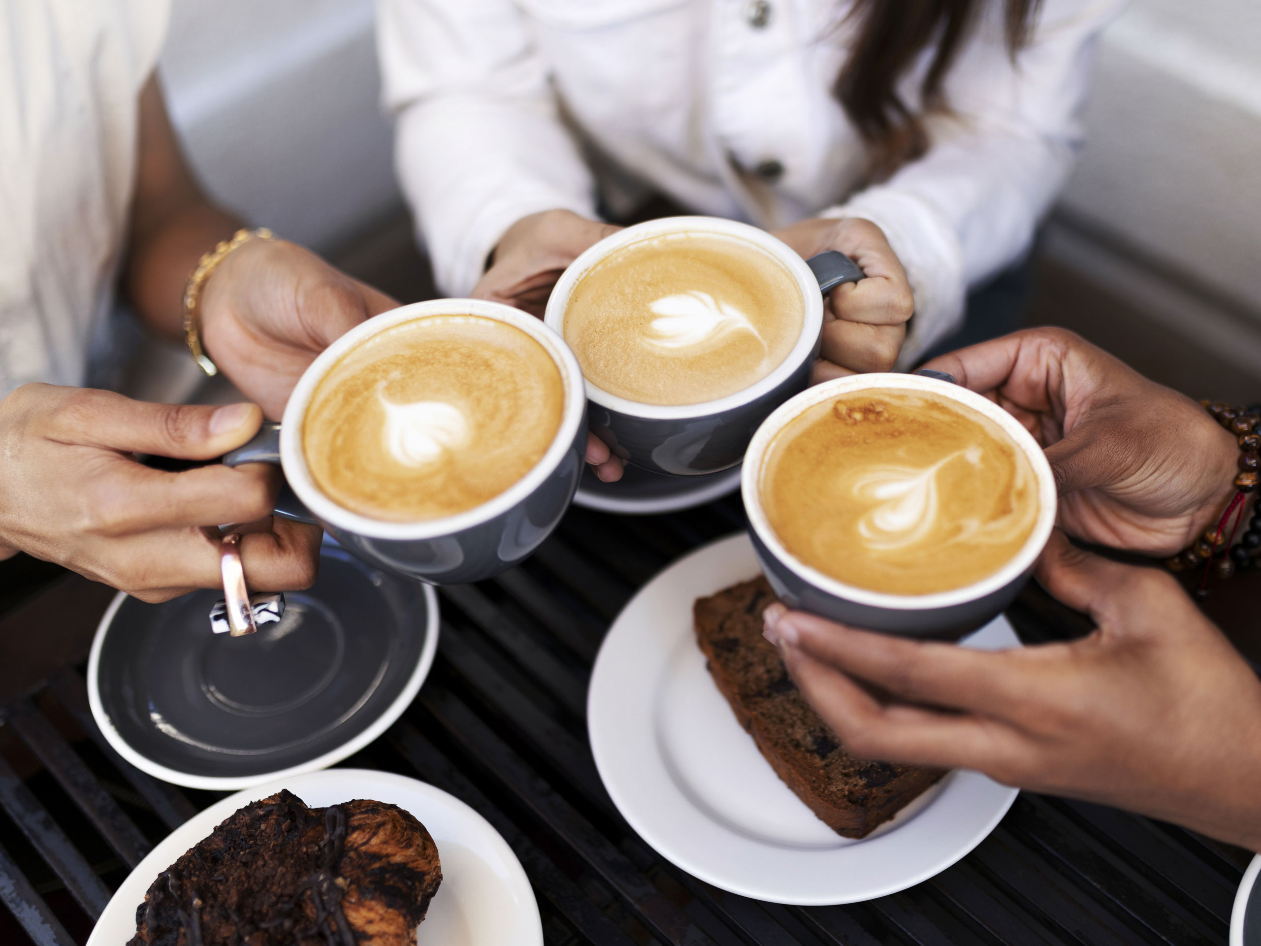 ข้อดีของการออกแบบออฟฟิศเทรนด์ Coffee Badging